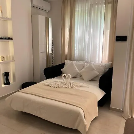 Apartment Jj Vladimira Rolovic 09 17